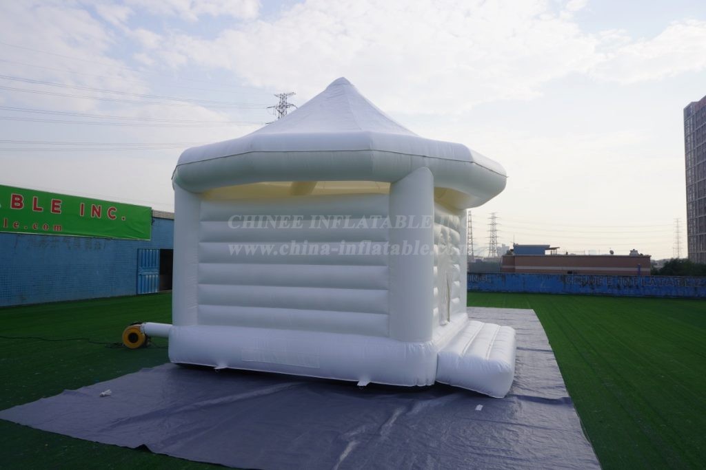 T2-3538 White Wedding Bouncy Castle