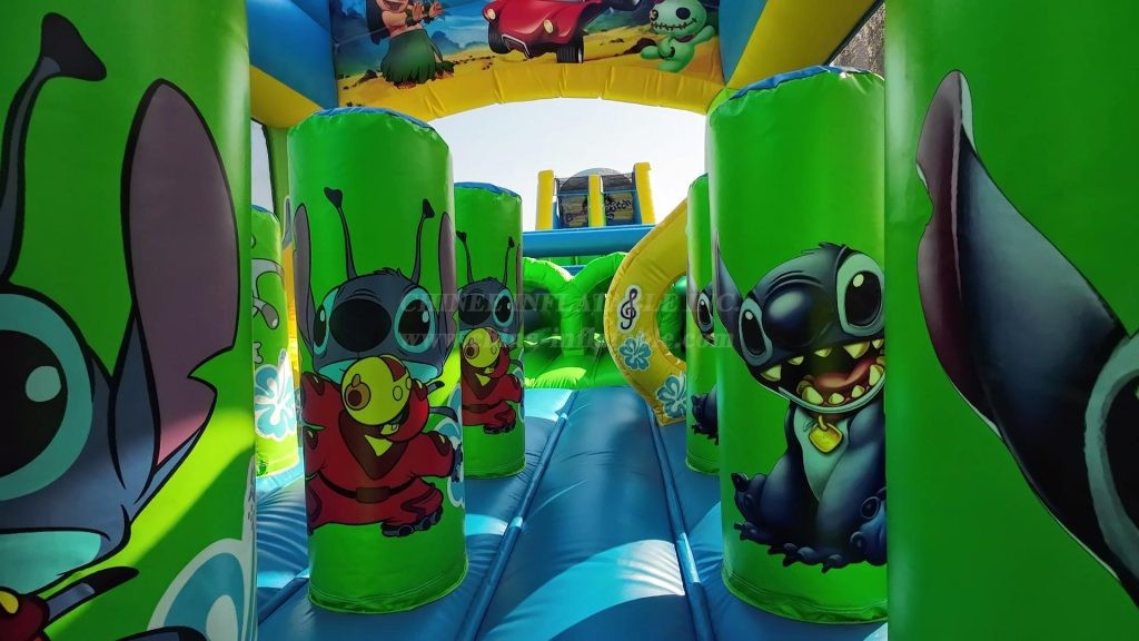 T7-2302 Lilo & Stitch Inflatable Obstacle Course