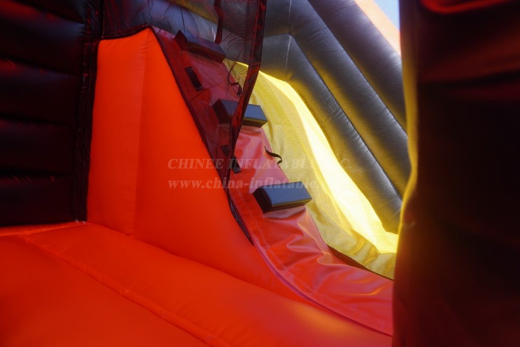 T2-4200E One Piece theme bouncy castle & slide